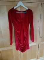 Wunderschönes rotes Samtkleid Gr. S Nordrhein-Westfalen - Wipperfürth Vorschau