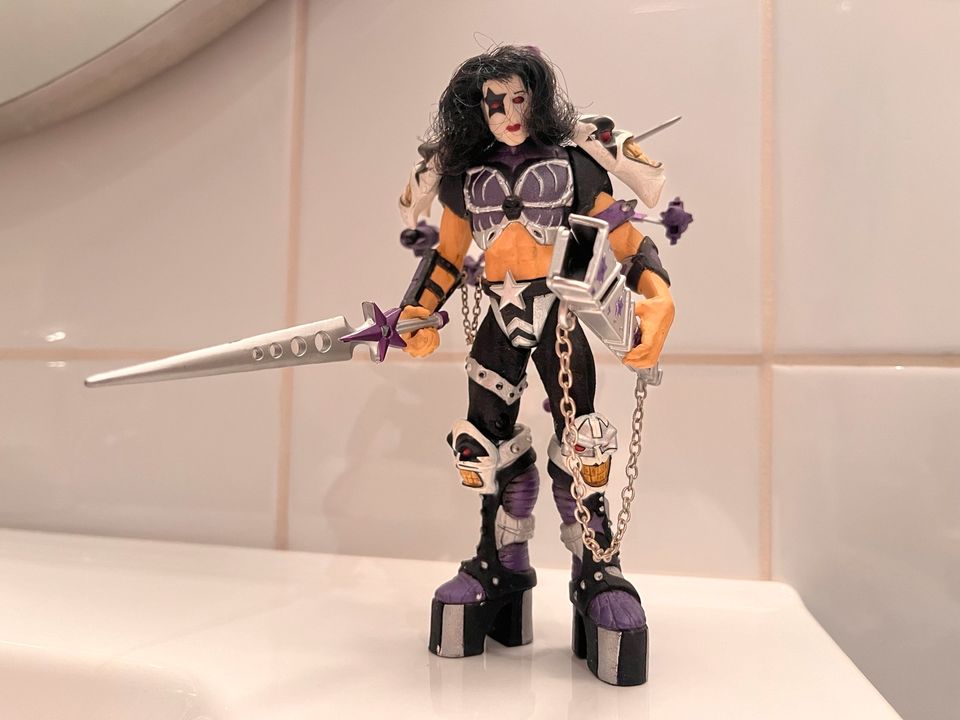 KISS Figuren McFarlane Toys 1998 Psycho Circus Simmons Marvel DC in Langenfeld