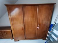 Kleiderschrank Schrank Schlafzimmer Retro Vintage DDR 60er Jahre Sachsen-Anhalt - Lützen Vorschau