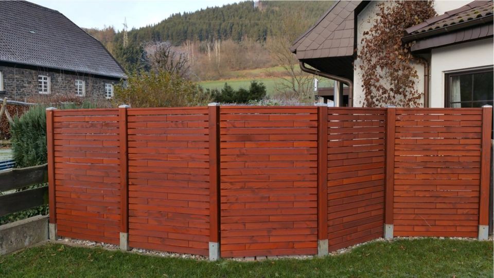 Sichtschutzzaun Rhombus Douglasie direkt vom Hersteller in