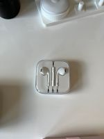 Apple AirPods unbenutzt mit Lightning Anschluss Brandenburg - Prenzlau Vorschau