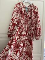♥H&M Kleid Maxikleid Kaftankleid Gr. M rot Muster❤️NEU❤️ Nordrhein-Westfalen - Hilden Vorschau