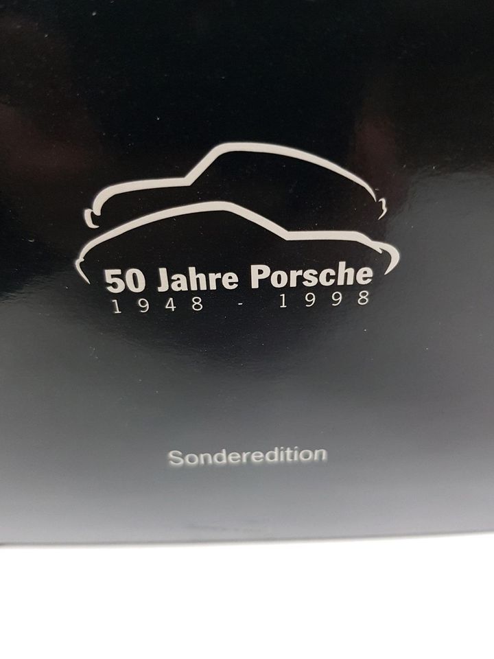 50 Jahre PORSCHE Sondermodell 356 Roadster OVP selten 1:18 in Stuttgart