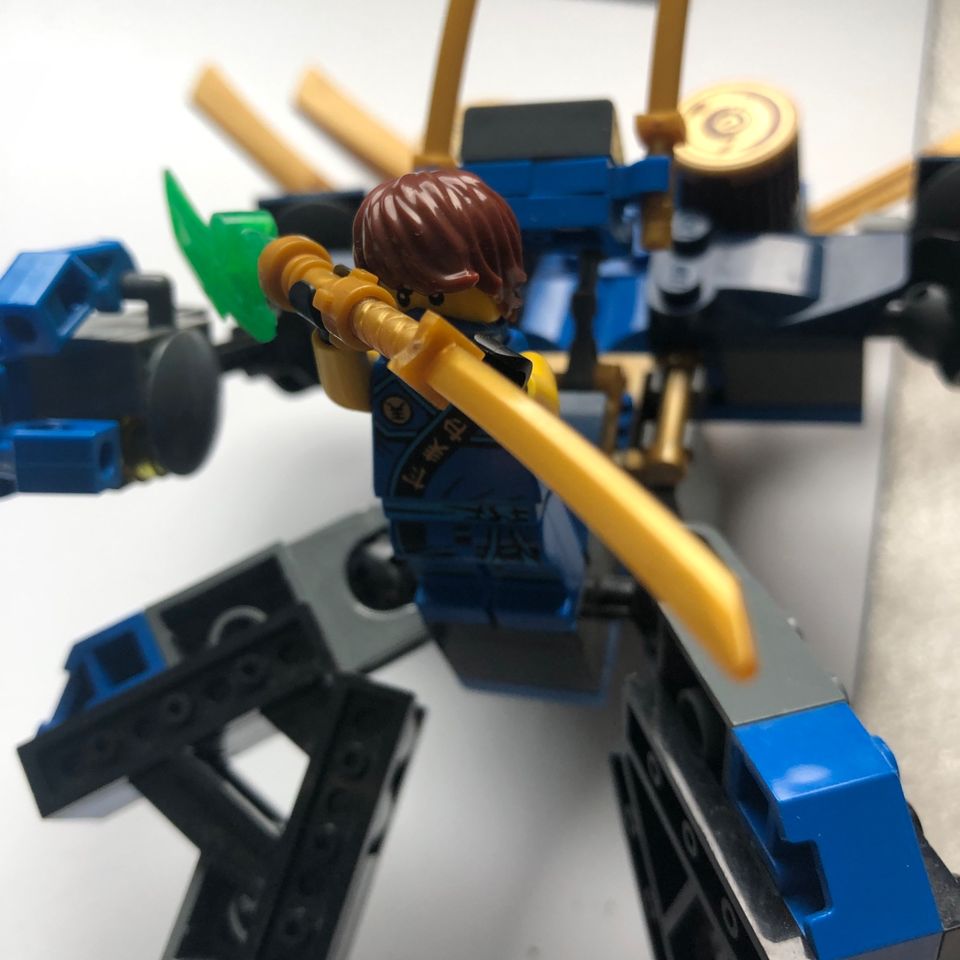 LEGO Ninjago Electromech - 70754 in Wendelstein