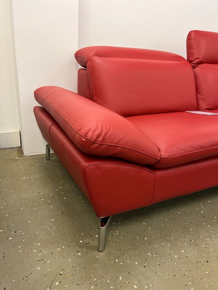 Ecksofas Couch Leder rot,inkl Armteilverstellung Neue in Marburg