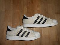 Adidas Superstar Sneaker Turnschuhe Gr.38 (UK 5) Damen Toll Leipzig - Grünau-Ost Vorschau