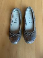 Ballerinas Tamaris beige metallic Leder Glitzer Gummizug 40 Nordrhein-Westfalen - Borchen Vorschau