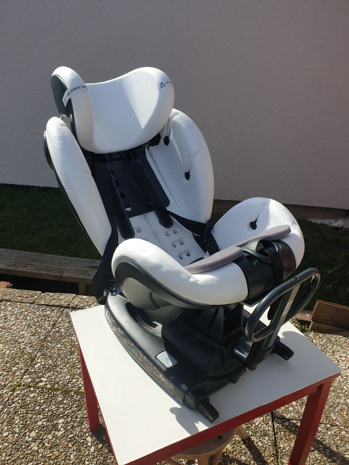 BeSafe iZi Kid i-Size ISOfix Kindersitz inkl. SIP+ und 2x Bezüge in Vienenburg