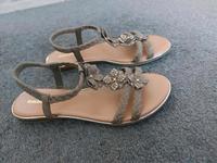 Sandalen Damen Graceland Größe 39 Hessen - Staufenberg Vorschau