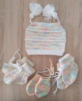 Neu Baby Strickset Strickmütze Stricksocken Geschenk Set Hessen - Rüsselsheim Vorschau