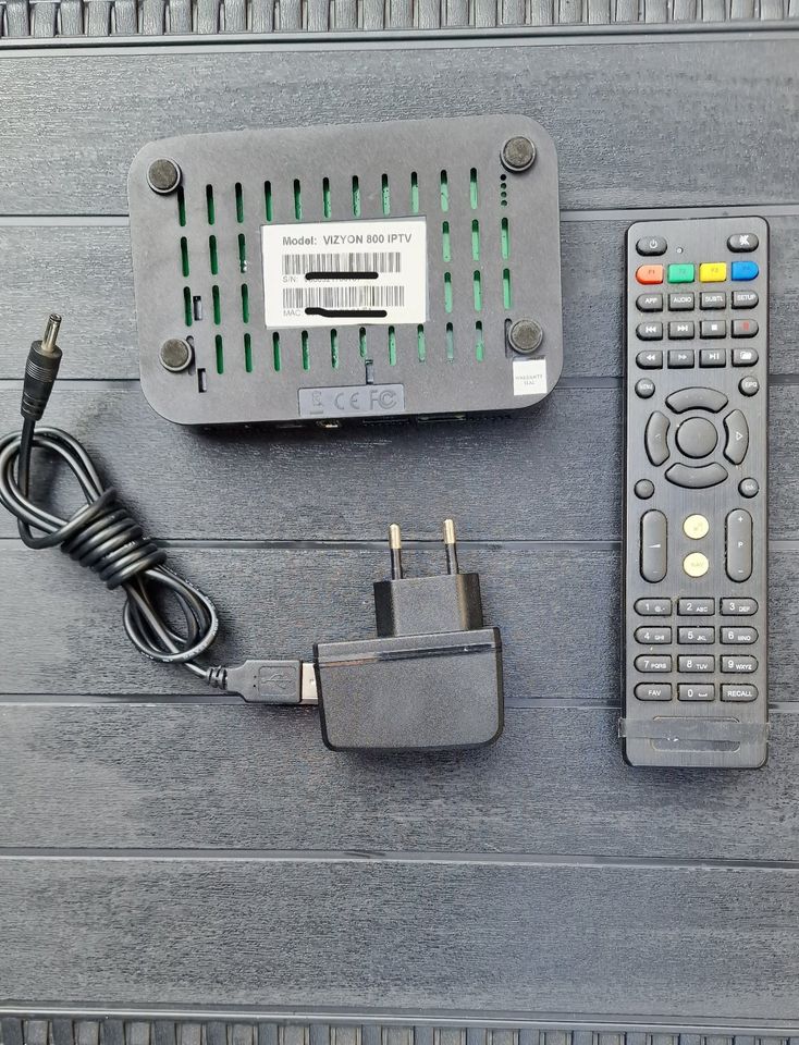 Vizyon Receiver Receiver inkl. Fernbedienung und Powerkabel in  Nordrhein-Westfalen - Recklinghausen | TV Receiver gebraucht kaufen | eBay  Kleinanzeigen ist jetzt Kleinanzeigen