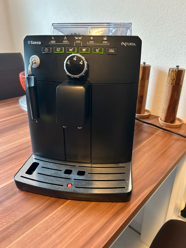 Kaffeemaschine SAECO Intuita HD8750 Kaffeevollautomat in Schweitenkirchen