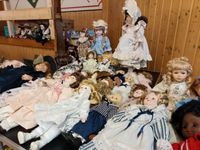 tolles großes Porzellanpuppen Set mit 65 tollen Puppen !! Nordrhein-Westfalen - Rheda-Wiedenbrück Vorschau