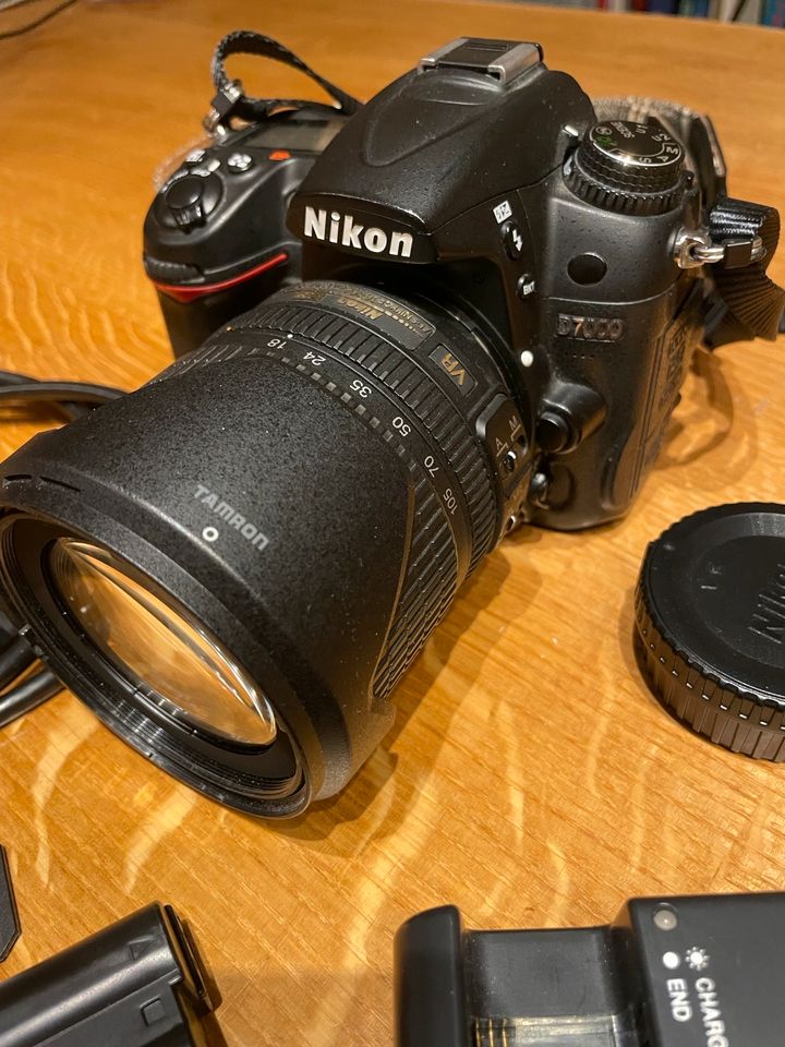 Spiegelreflexkamera Nikon D7000 in Planegg