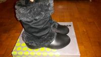 Crocs Stiefel W6 36 37 Winterstiefel warm leicht neuw Haley Clair Brandenburg - Brieselang Vorschau