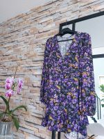 Asos Kleid mit puffärmeln gr XS 34 lila blumen minikleid Nordrhein-Westfalen - Alfter Vorschau
