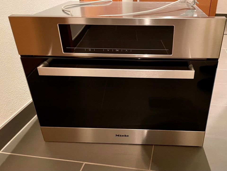 Miele Dampfgarer DG5040 in Pöttmes