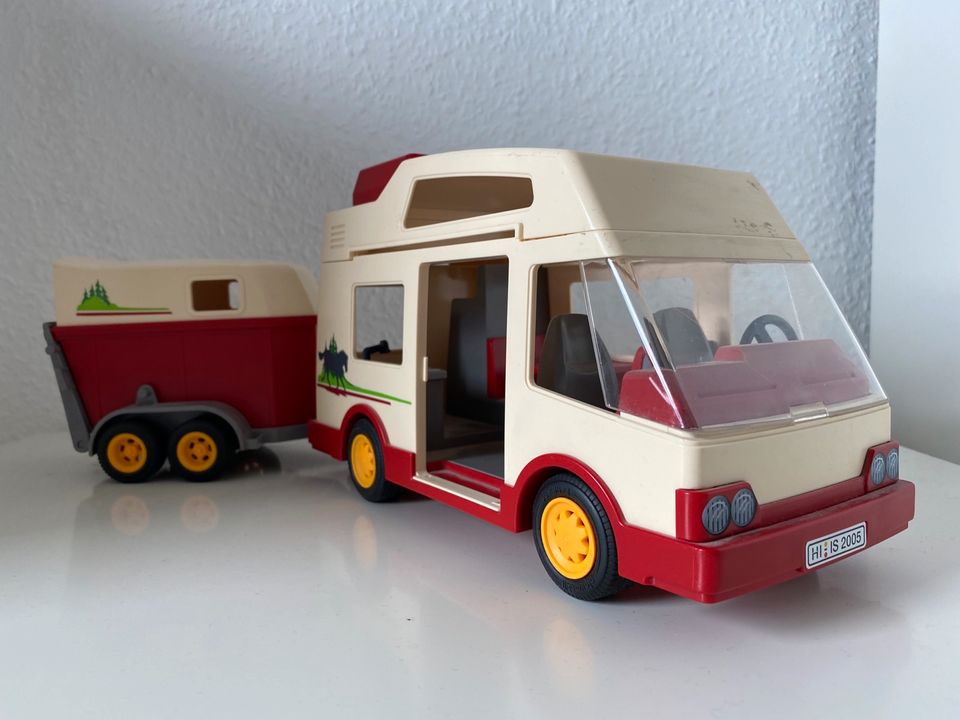 Playmobil Pferdetransporter mit Anhänger in Neuss