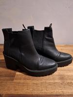 Plateau Stiefelette von divided Bayern - Weilheim i.OB Vorschau