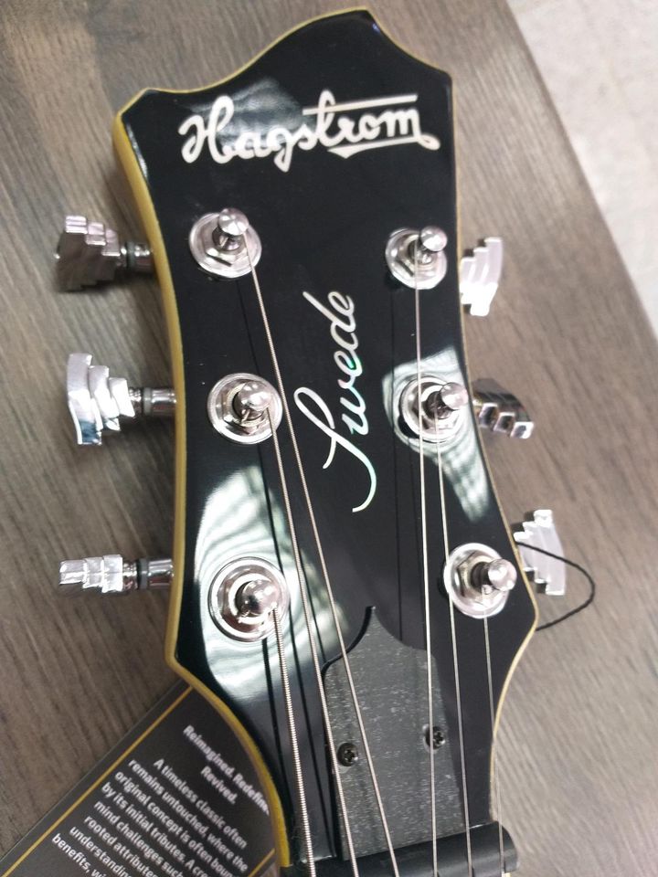 Hagstrom E-Gitarre Swede Gold NEU! in Aachen