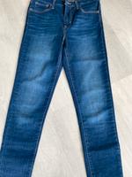 Levi’s Jeans W28 Farbe blau kaum getragen elastisch Hessen - Dreieich Vorschau