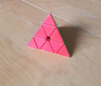 Zauberwürfel Pyraminx Leipzig - Miltitz Vorschau