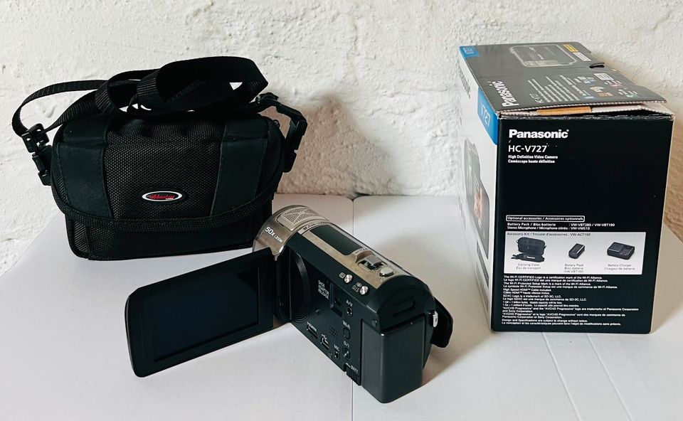 Videokamera / Panasonic HC-V727 High Definition Video Camera in Rostock
