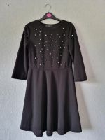 Schwarzes Kleid Bayern - Ried Vorschau