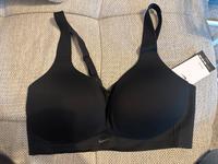 Nike Alate Sport-BH Neu XL (C-E) schwarz Bayern - Ebersberg Vorschau