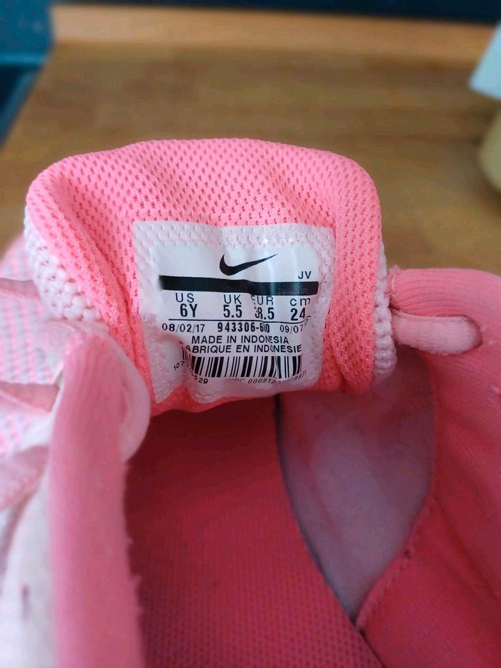 Nike Revolution 4, Gr.38.5 in Neu Ulm