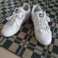 ANGEBOT**Fila weiss Turnschuhe aus Amsterdam gr 42 Hessen - Lorsch Vorschau