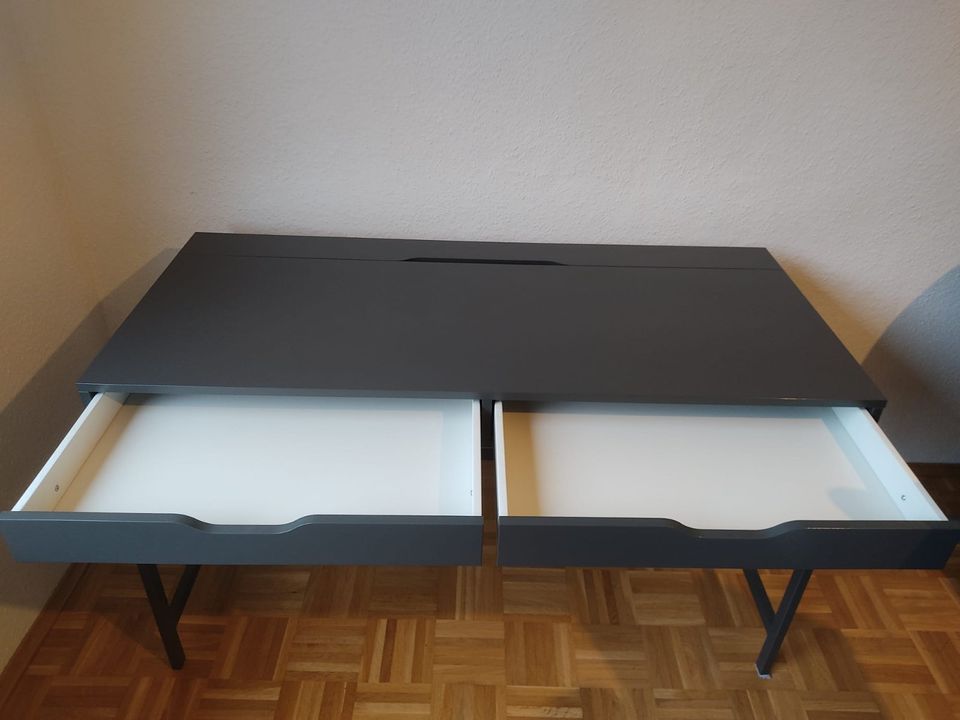 Schreibtisch ALEX (IKEA) in grautürkis - so gut wie neu! in Dortmund