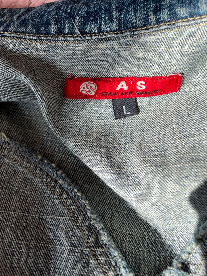 Sehr schicke Neuwertige - Jeans Jacke Gr 38 von A&S in Ribnitz-Damgarten