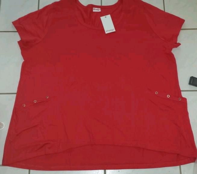 Shirt Rot Seiten länger Größe 56/58 Neu in Sachsen-Anhalt - Allstedt | eBay  Kleinanzeigen ist jetzt Kleinanzeigen