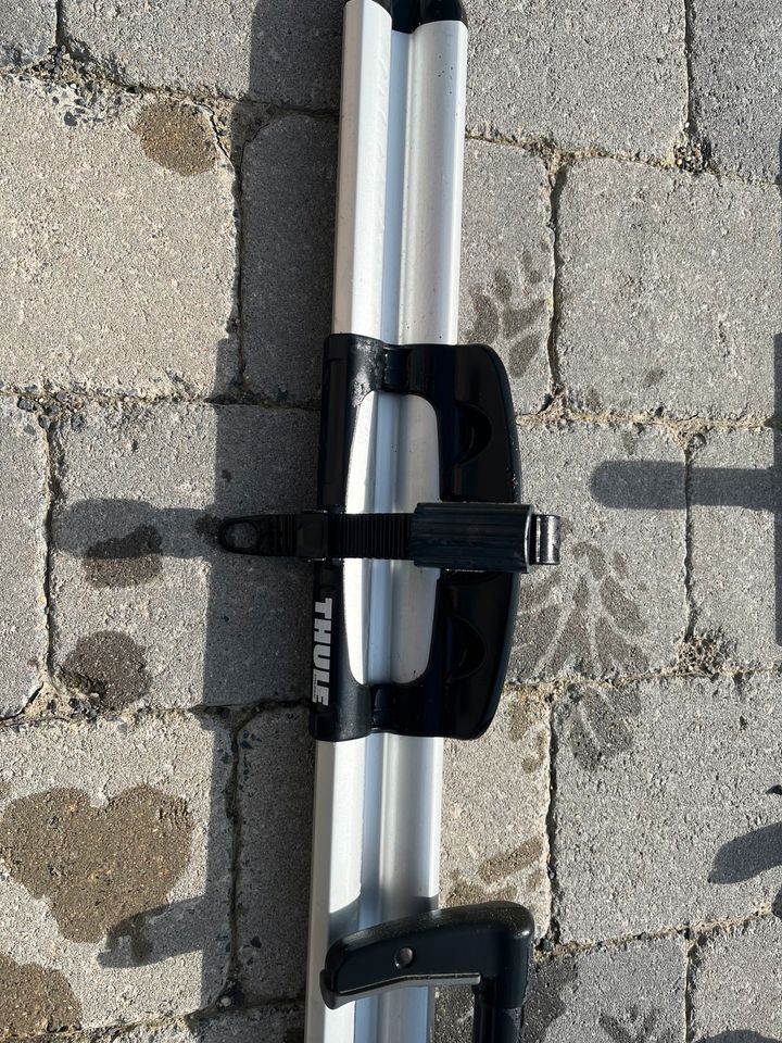 Fahrradträger Thule Dachgeäckträger in Kaltenwestheim