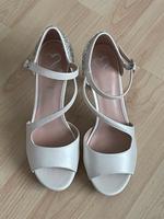 Brautschuh, creme/weiß, unbenutzt, Größe 39 Nordrhein-Westfalen - Petershagen Vorschau