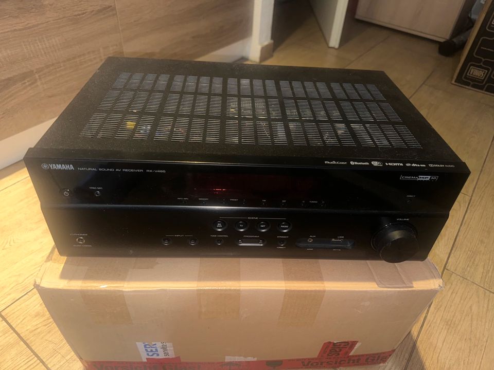 Yamaha RX-V485 5.1 AV-Receiver in Wiesbaden