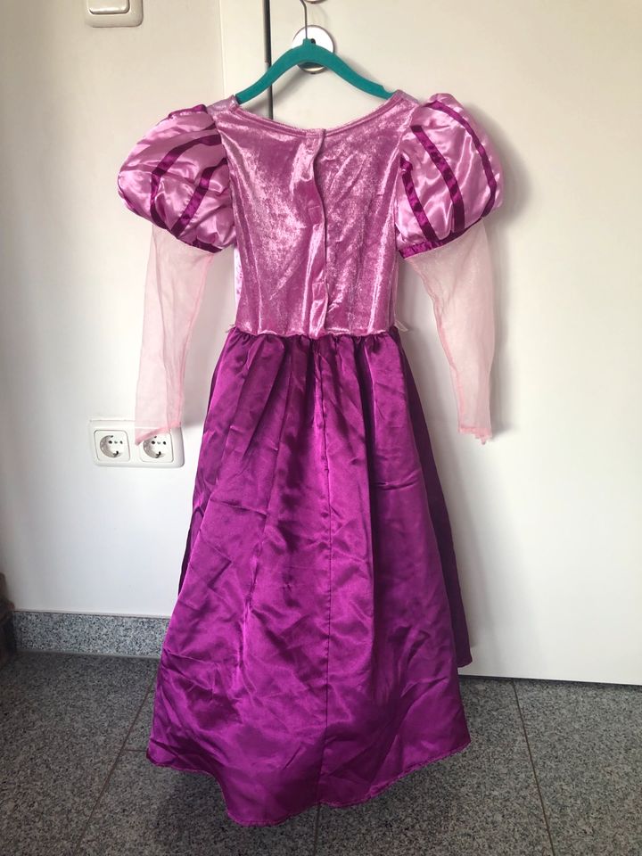 Original Disney Kostüm Rapunzel Prinzessin Reifrock Fasching in Nidderau