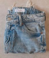 Bershka Jeans Gr XS 34 blau ripped neuwertig Mädchen Hose Top Zus Bad Doberan - Landkreis - Schwaan Vorschau