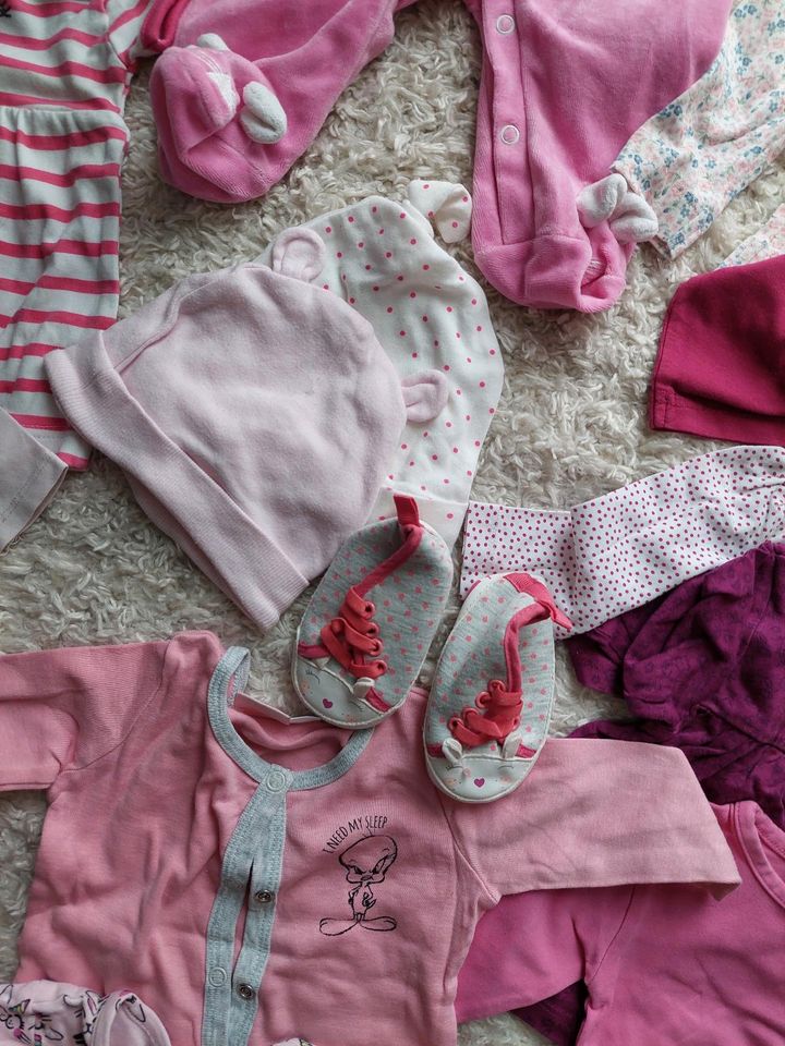 Mädchen Baby kleidung Bekleidungspaket gr. 62 viel von H&M in Germersheim