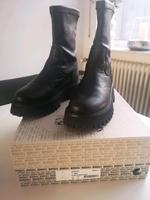 Bronx Plateau Stiefel/Boots,Leder,schwarz,Gr.38,neuw.NP:159€ Niedersachsen - Wilhelmshaven Vorschau