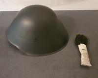 NVA, Stahlhelm, Helm, Tarnnetz, neuwertig, Original, DDR Sachsen - Oederan Vorschau