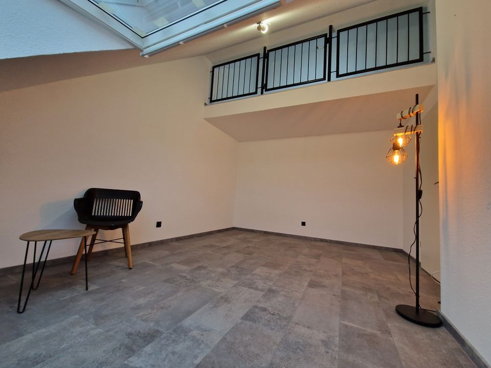Schicke Galerie Wohnung, / Maisonette Wohnung mit 34,5m² in Essen