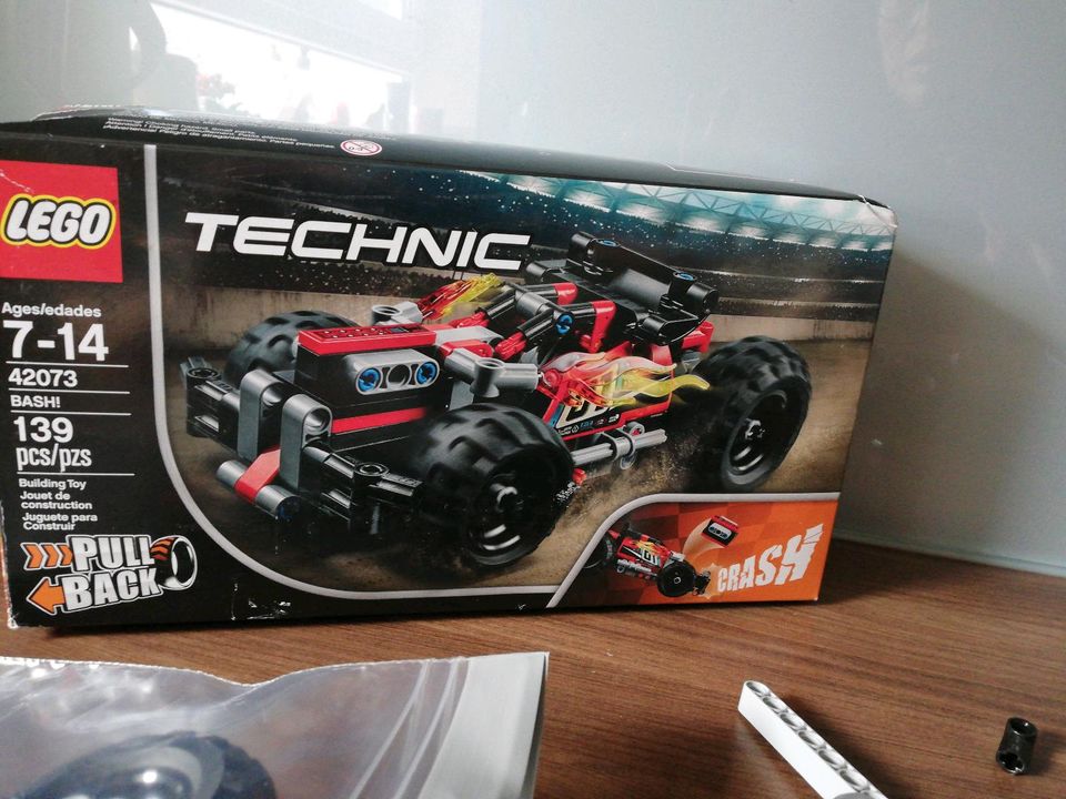 Lego Technic Pull Back 42073 in Kraichtal