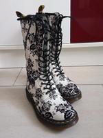 Dr.Martens Stiefel mit Samt Baden-Württemberg - Esslingen Vorschau