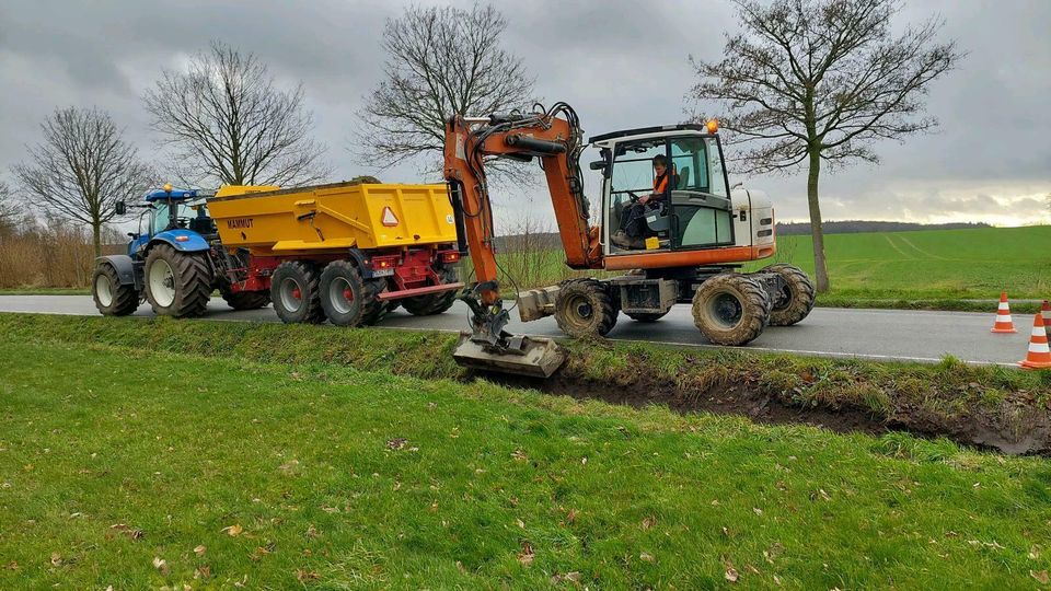 Transport, Mulde, Erde, Sand, Baustelle, Kipper in Gelting Angeln