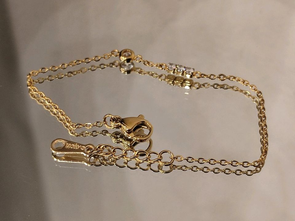 Armband Avon Goldfarben Modeschmuck 16cm in Nidda