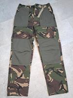 Palace Hose camouflage grün khaki beige M Hessen - Büttelborn Vorschau