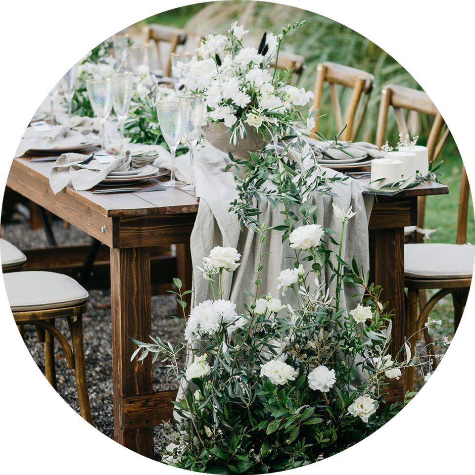 MIETEN | Holztische Holzbohlentische Hochzeit Event Tische leihen in Esslingen