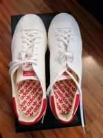 Schuhe von Adidas in weiß gr. 9,5 Nordrhein-Westfalen - Bad Oeynhausen Vorschau